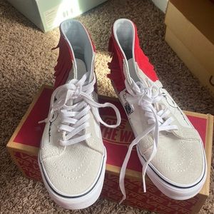 Peanut gang vans size 5 youth